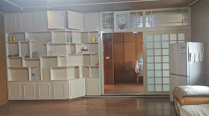 田家炳学区房出租出卖