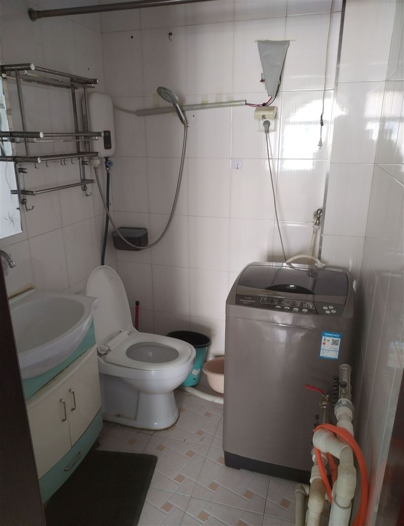 欧洲新城阁楼出租